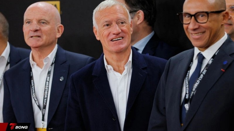 Cơn đau đầu dễ chịu của Deschamps